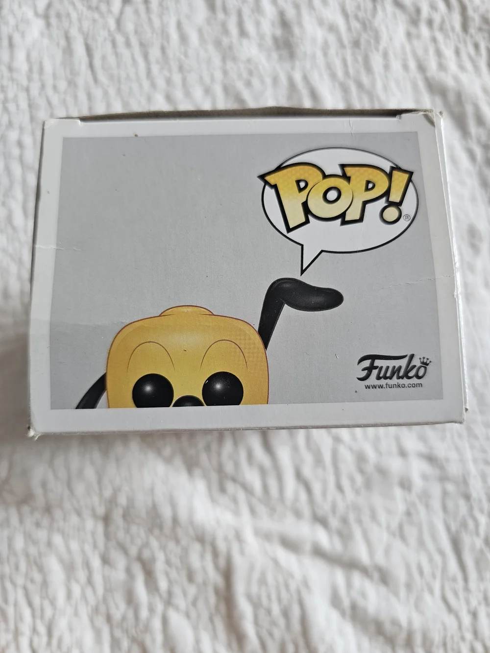 Disney Pluto Yellow Vinyl Figure (Exclusive) - Funko POP! Style